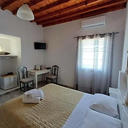 Manos Otel
