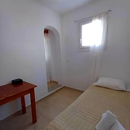 Manos Mykonos Town