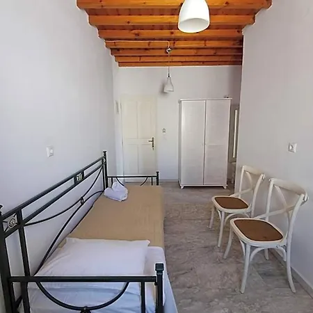 Otel Manos