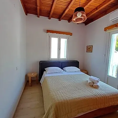 Otel Manos 4*