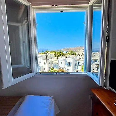 Manos 4* Mykonos Town