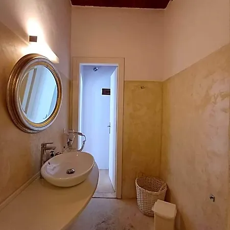 Manos Hotel Mykonos Town
