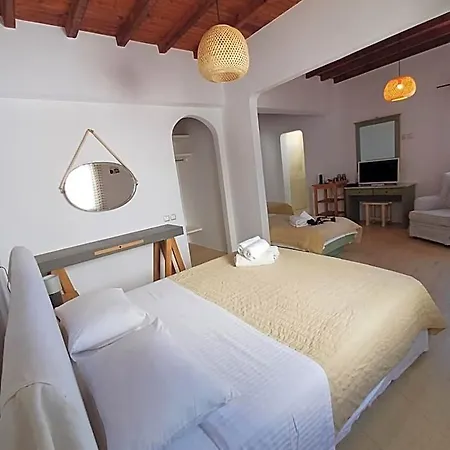 Manos Hotel